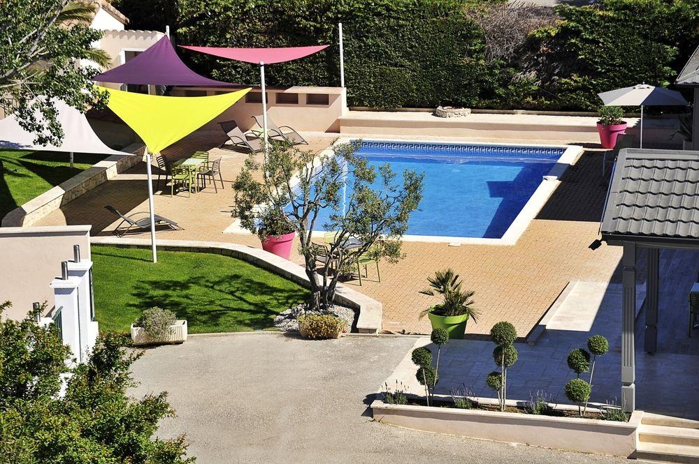 Greet Hotel Marseille Provence Aeroport Vitrolles  Exterior photo