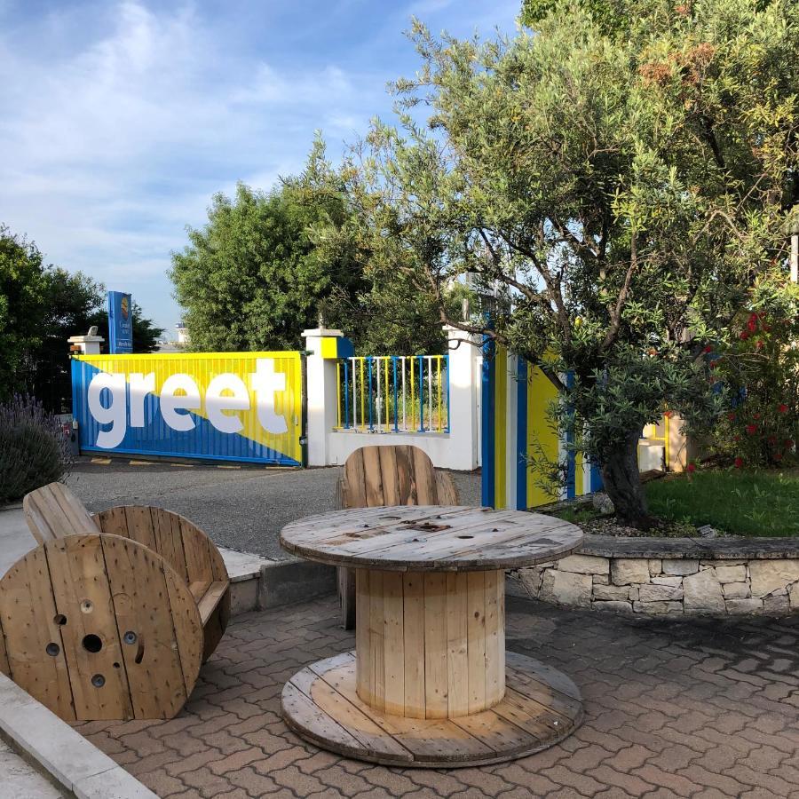 Greet Hotel Marseille Provence Aeroport Vitrolles  Exterior photo