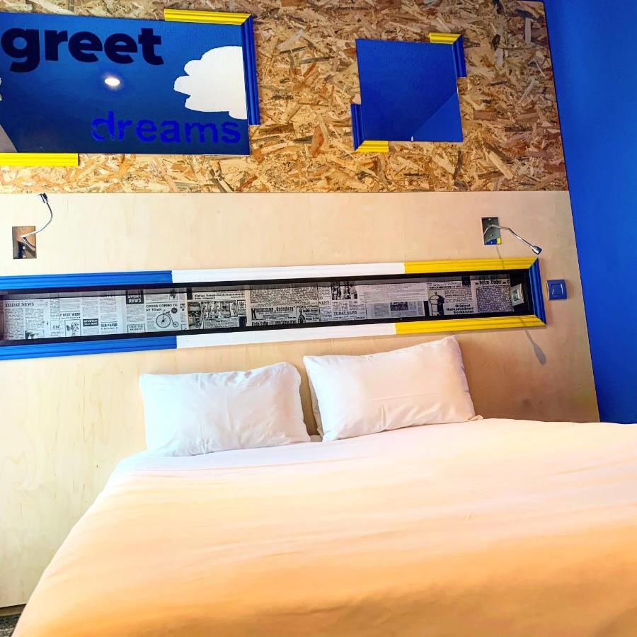 Greet Hotel Marseille Provence Aeroport Vitrolles  Exterior photo